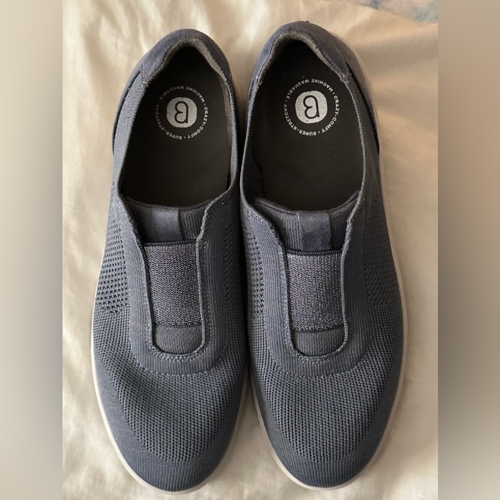 Bzees slip on sneakers